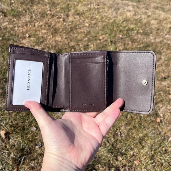 Like New Coach Colorblock Trifold Wallet - Picture 6 of 13